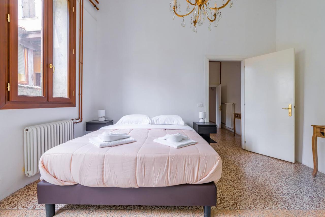 Cannaregio Romantic View Apartment Venice Exterior photo